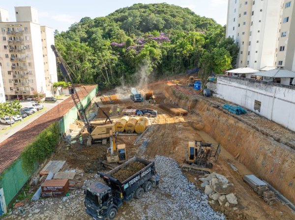 Garden Park Club em Balneário Camboriú